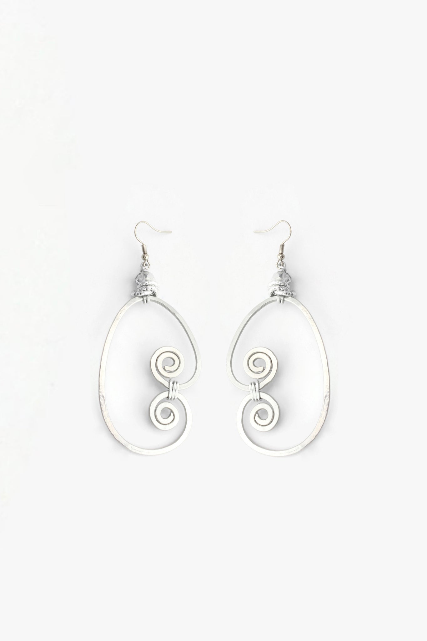 QUARTIERI Orecchini Klimt speculari, alluminio argentato ultraleggero