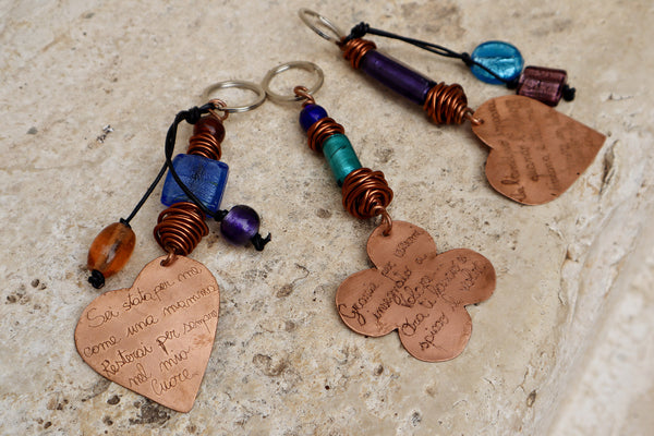 QUARTIERI Portachiavi con piastre in rame , vetro di murano e pietre dure