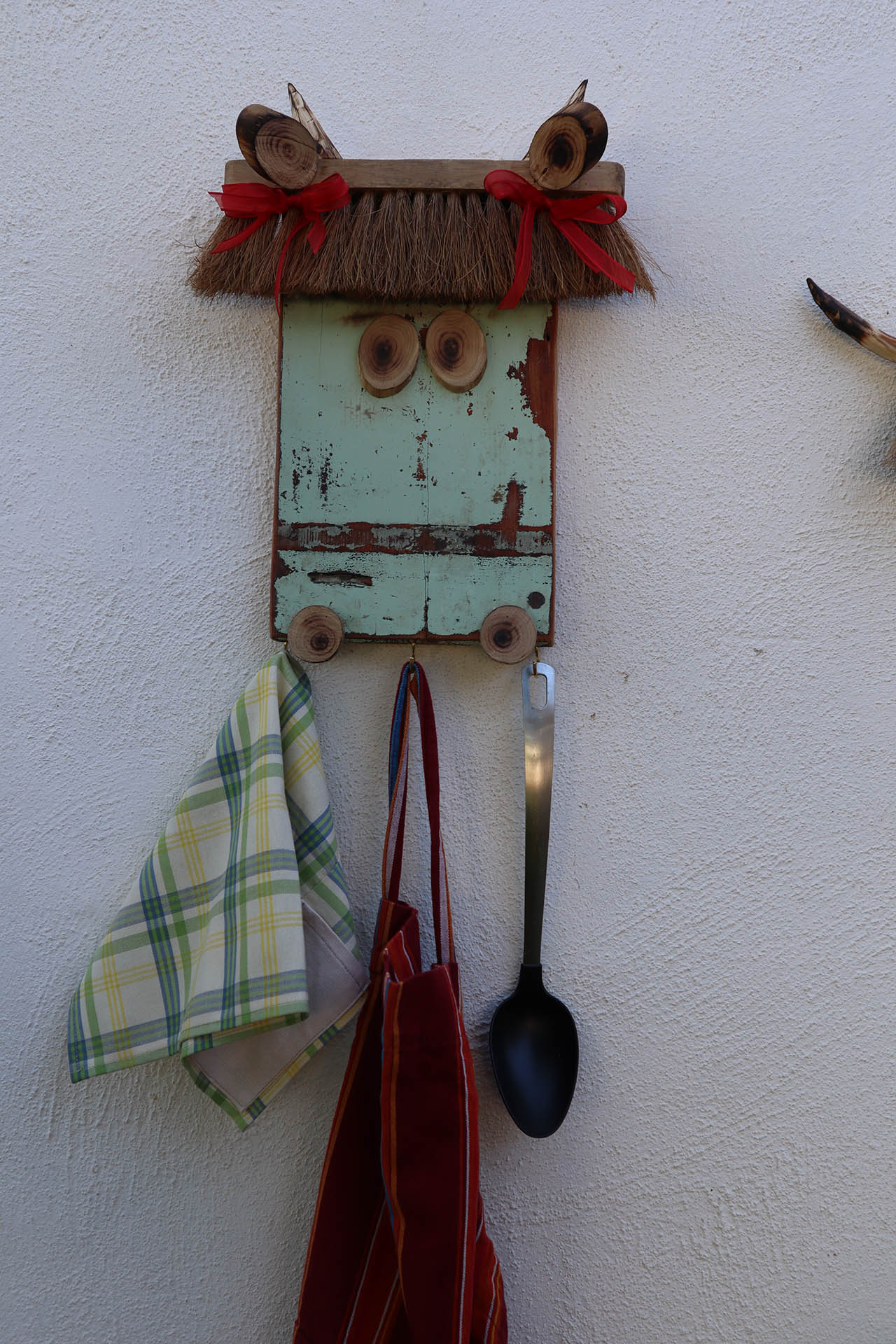 QUARTIERI scultura da muro in legno