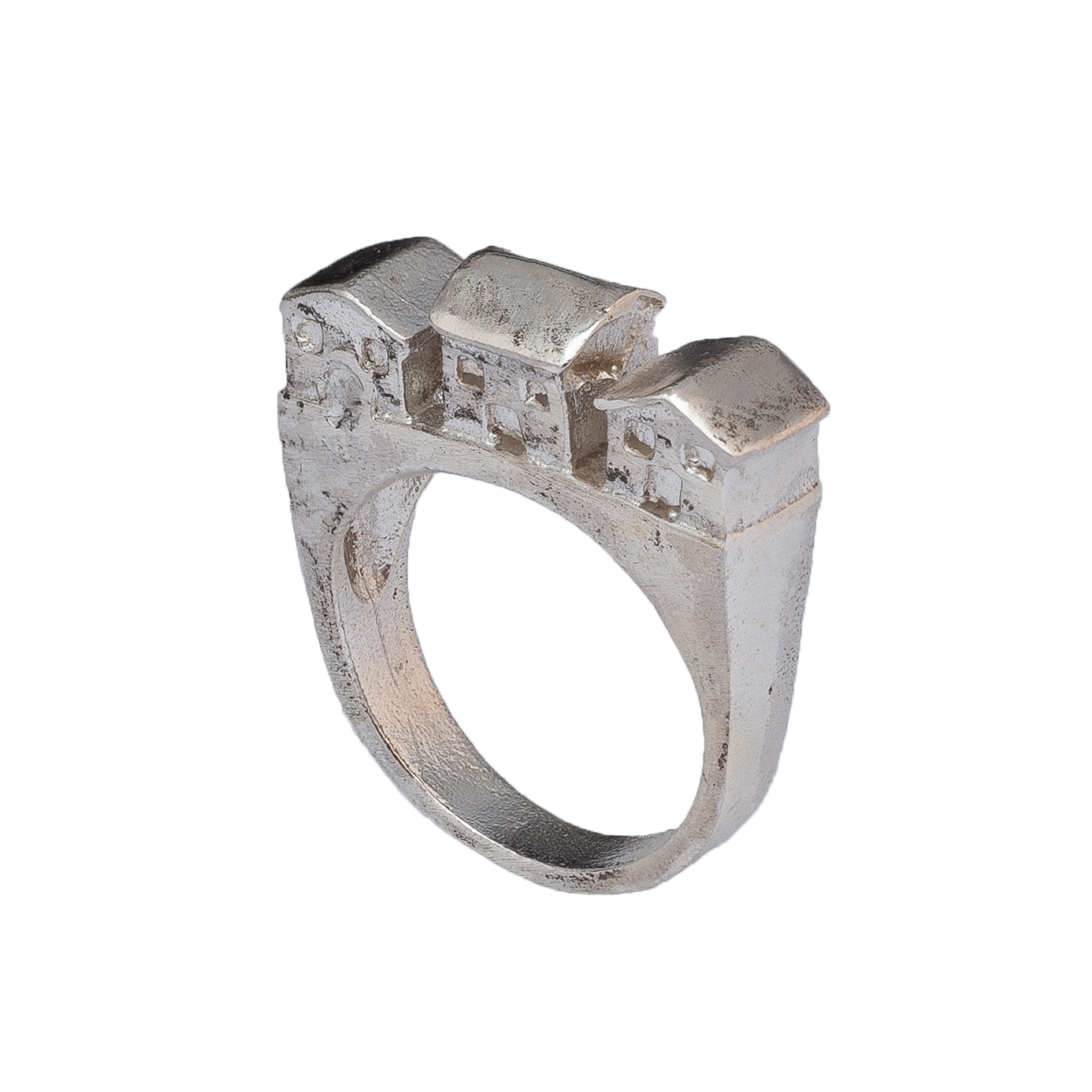 Anello in argento 925 realizzato attraverso la tecnica della cera persa