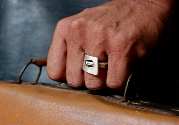 QUARTIERI Essentials Anello Fibbia Argento